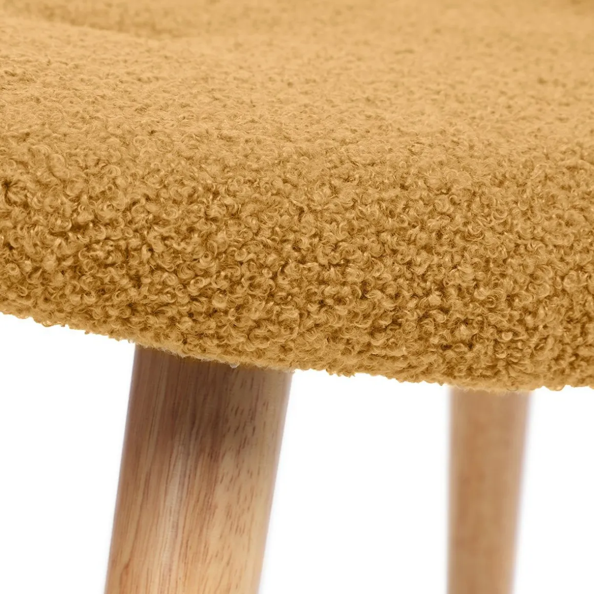 PodNożek Moss Teddy Boucle W Tkaninie Teddy Musztardowy 61X41X38 Cm